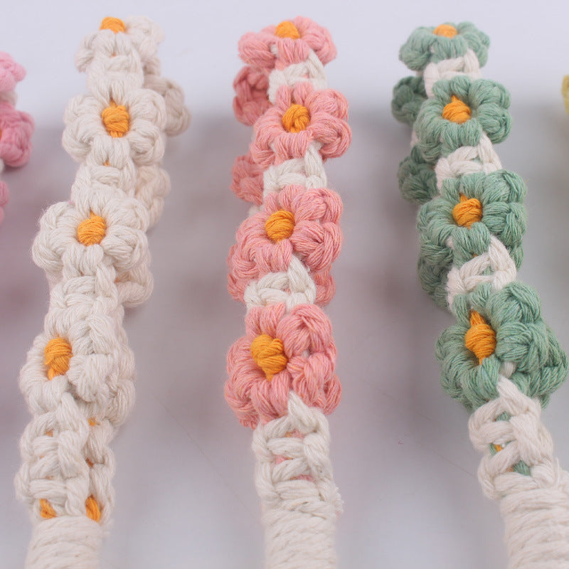 Wholesale New Cartoon Daisy keychain handmade woven INS cotton rope key lanyard